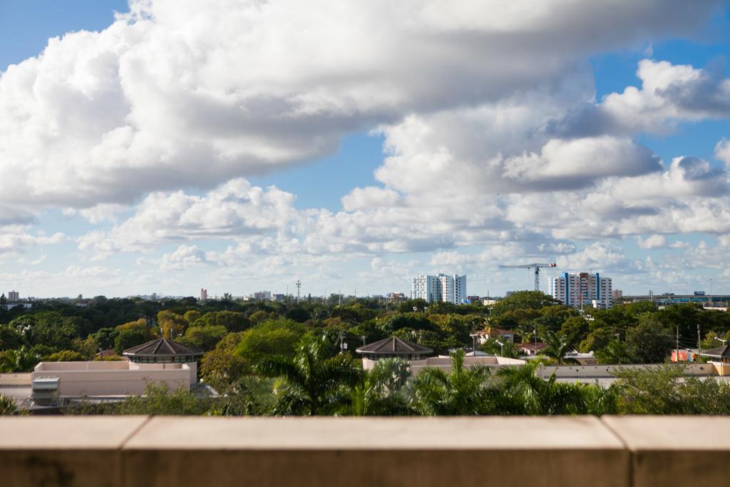Sky City Apartments At Midtown Miami Rum bild